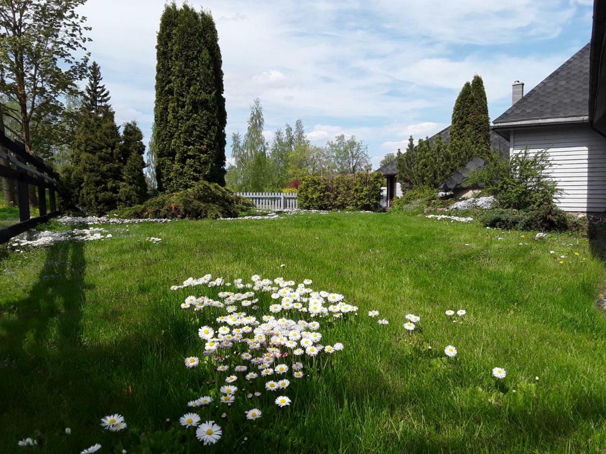 Alejas Namins Villa Jurgi Buitenkant foto